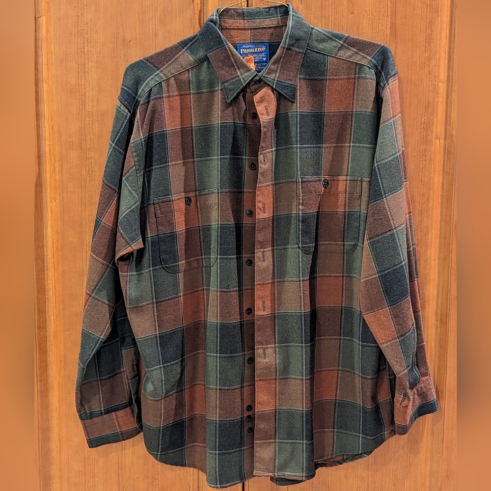 Like New Pendleton 100% Wool Dress Shirt